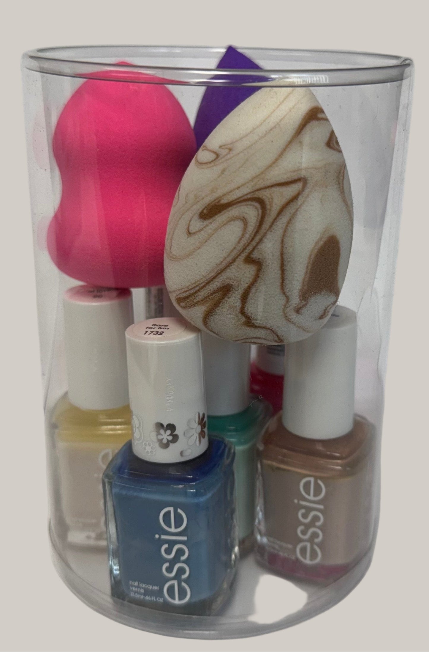 Essie Nail Polish (5 pieces) with 3 Beauty Blenders Set